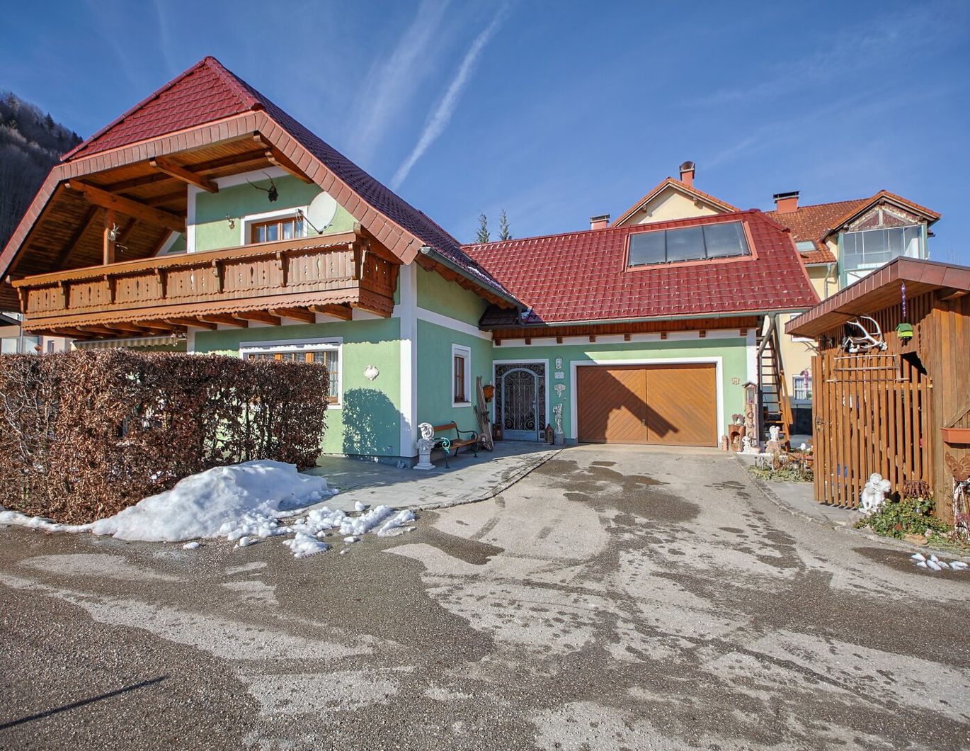 Gepflegtes Einfamilienhaus in ruhiger Lage von Pinsdorf mit Traunsteinblick