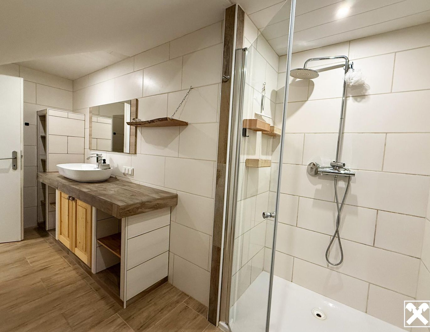 Einfamilienhaus in Ybbs - neuer Wohntrakt zum Fertigstellen inklusive!