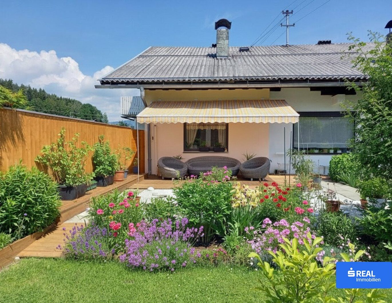 Großzügiges Familienhaus mit idyllischem Garten
