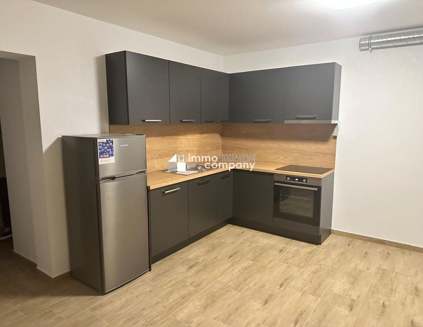 Gartenwohnung mit Terrasse und Parkplatz