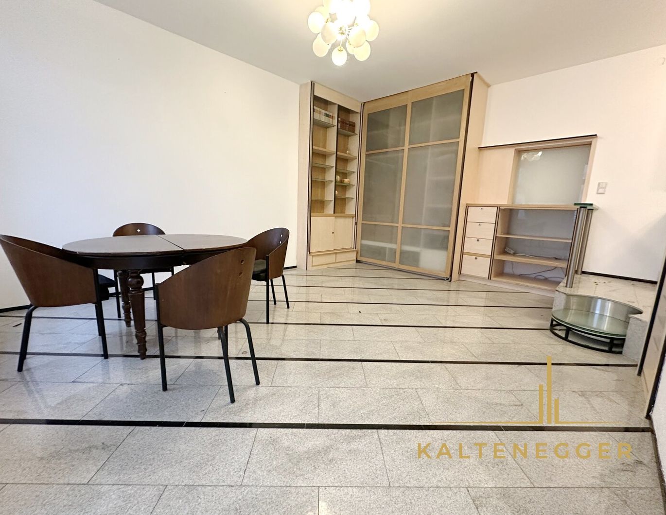 Innenhofseitig gelegenes Schmuckstück mit Eigengarten