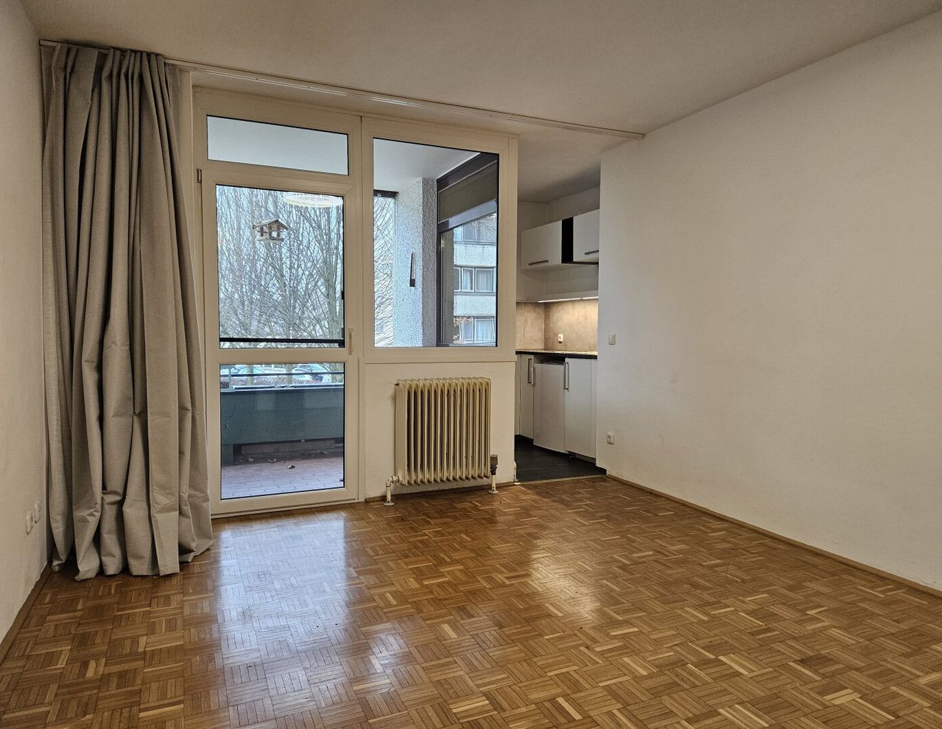 Charmante 1-Zimmer-Wohnung mit Loggia
