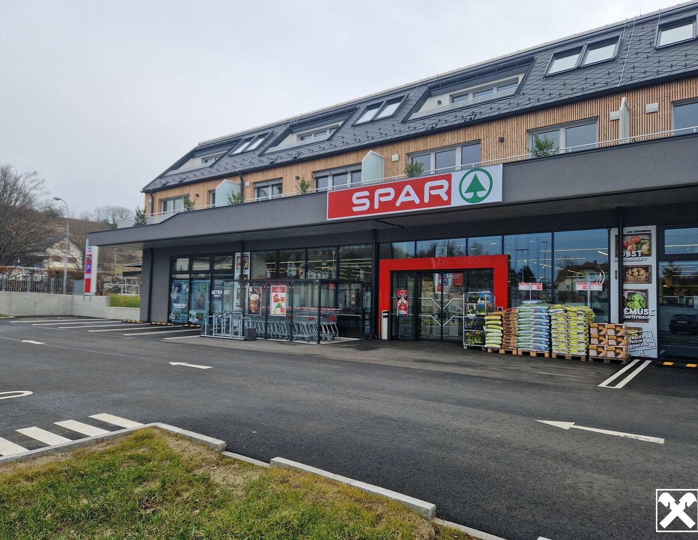 TOLLE DACHGESCHOSSECKWOHNUNG IM ERSTBEZUG FÜR FAMILIEN MIT GROSSER SONNENTERRASSE UND FERNBLICK - PROVISIONSFREI