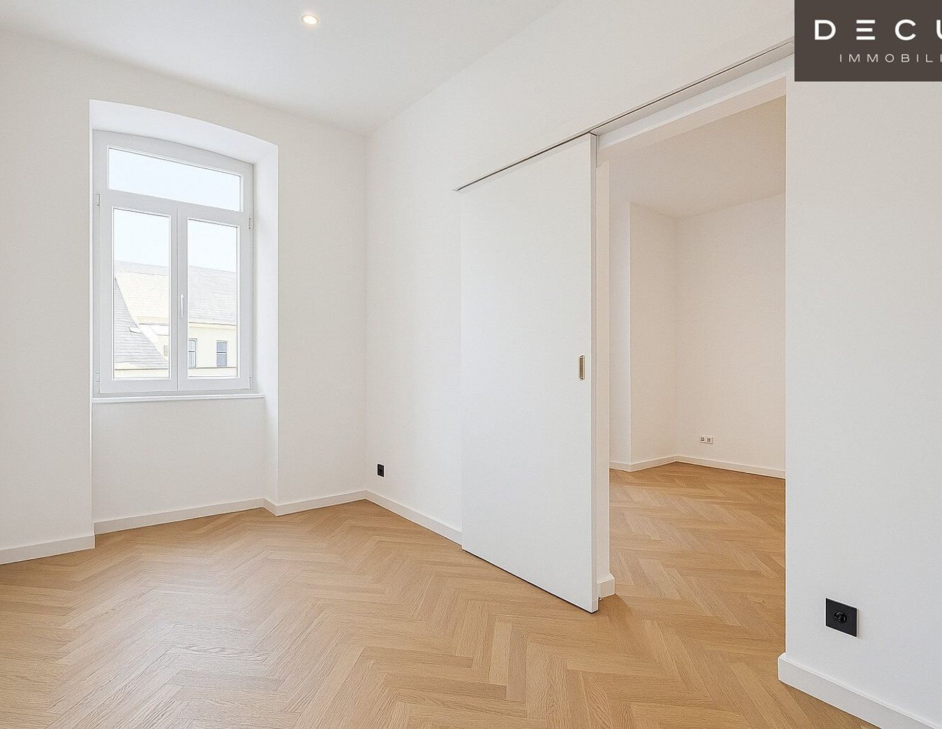 | ERSTBEZUG NACH SANIERUNG | 2. STOCK | WÄRMEPUMPE |
