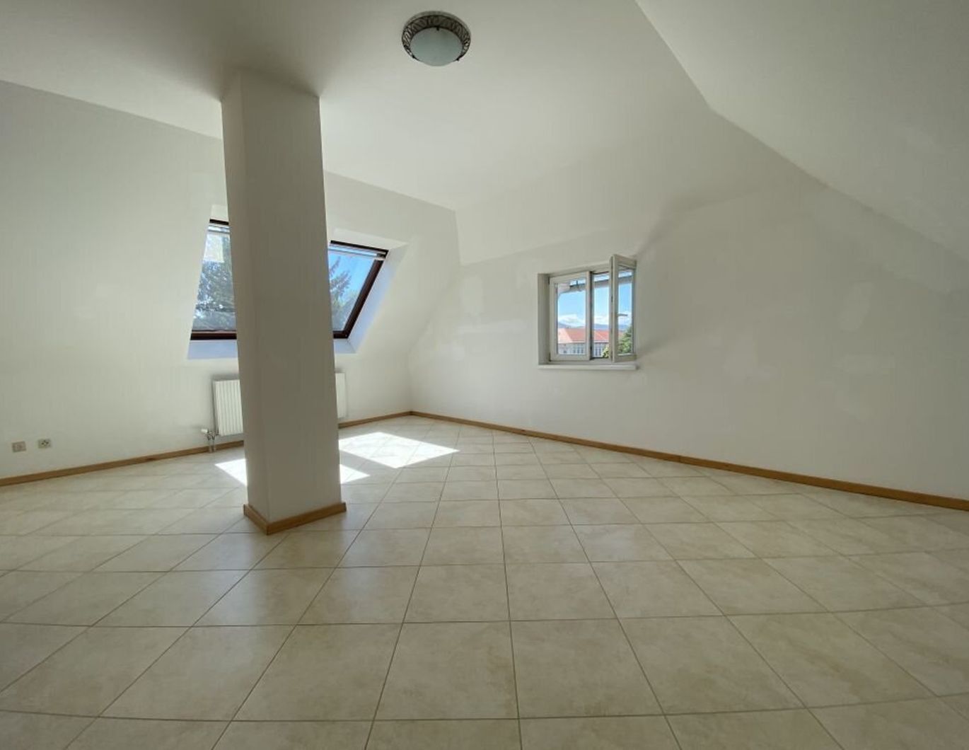 Sonnige 3-Zimmer-Wohnung mit Terrasse in Bestlage in der Heinrichstraße direkt bei der Karl-Franzens-Universität