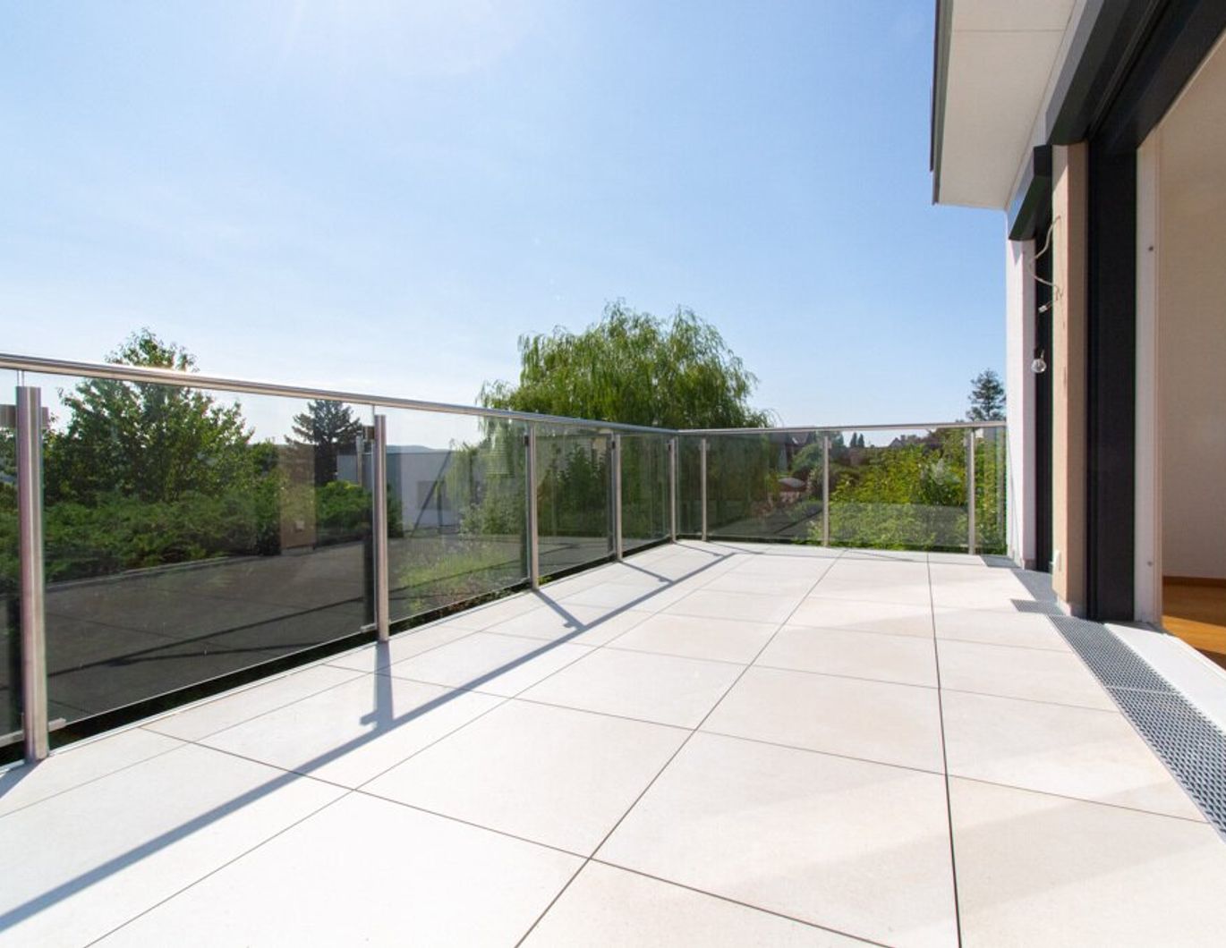 TRAUMHAUS AM ÖLBERG - MODERNE ELEGANZ MIT FERNBLICK!