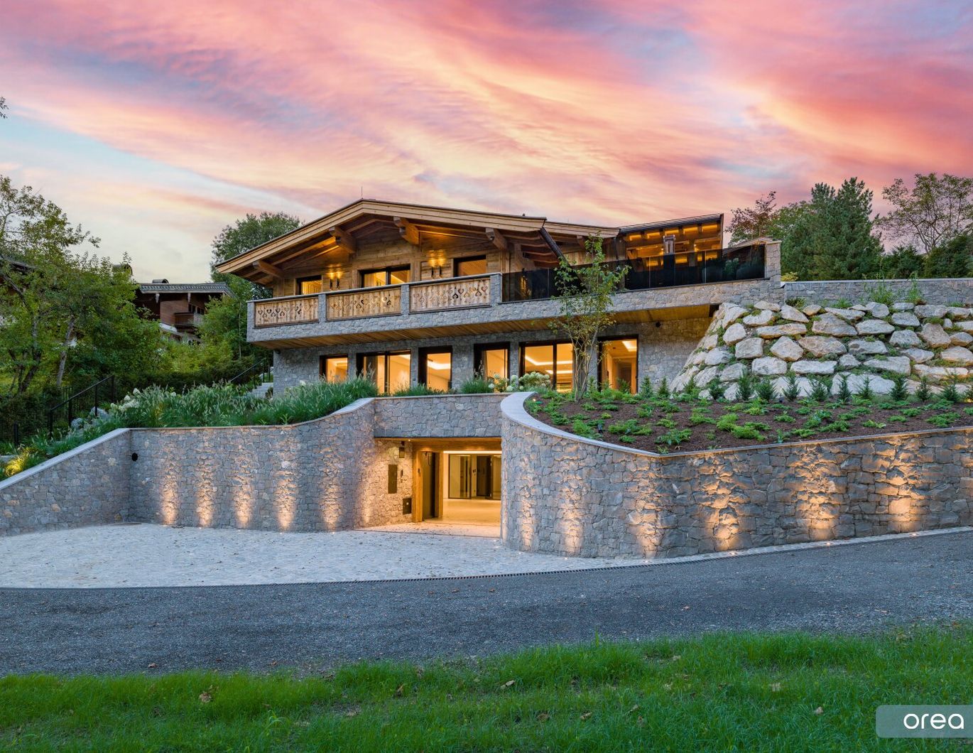 the hills · luxury living | Anwesen der Extraklasse