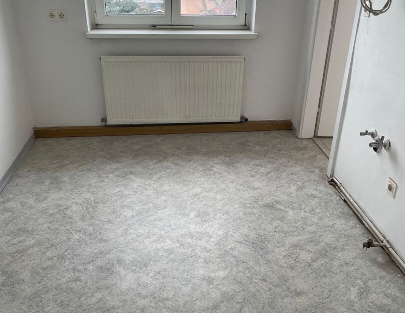AB SOFORT: Freundliche 57,24 m² Wohnung in Wels mit Lift, durchdachtem Grundriss, separater Küche und getrenntem WC!