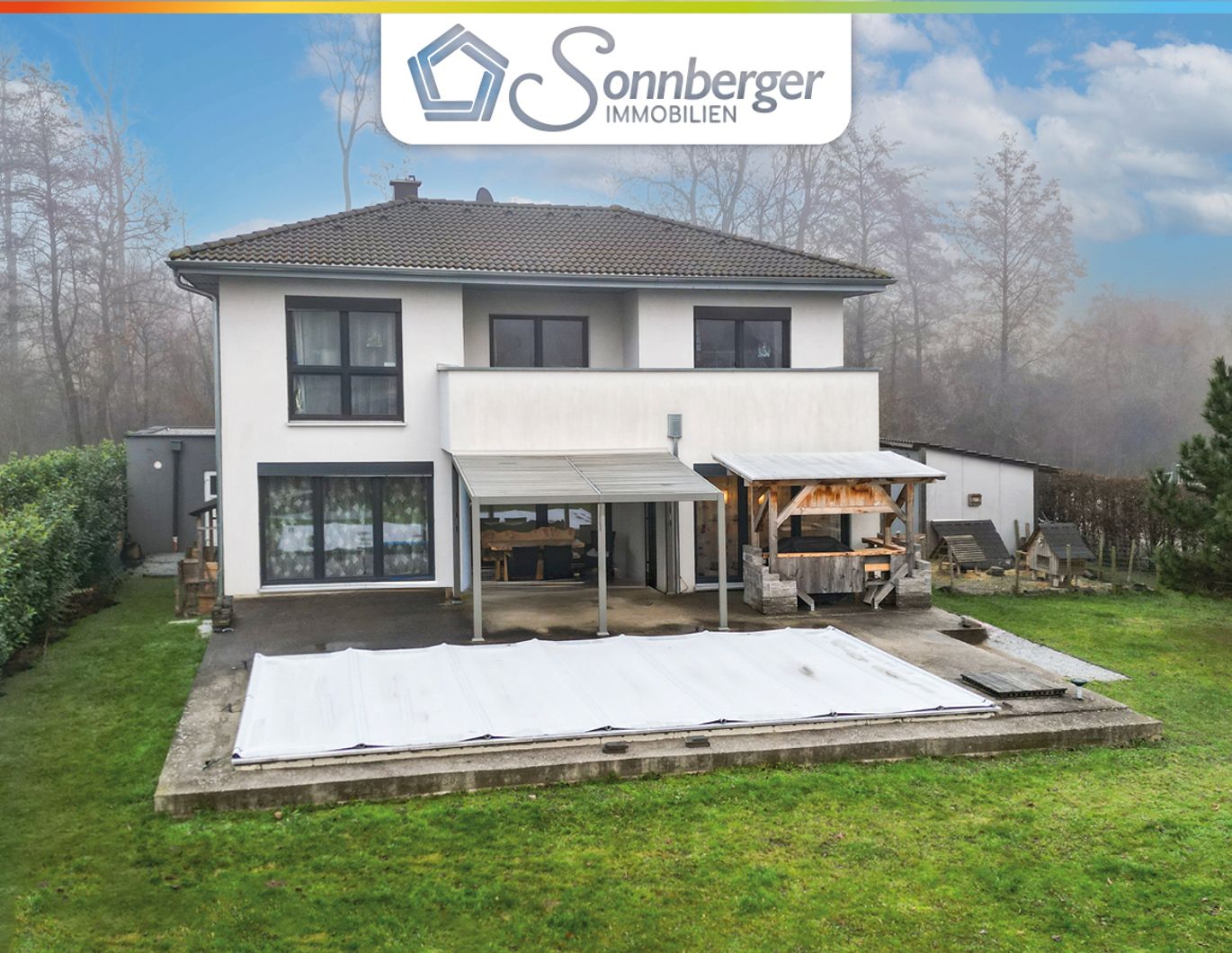 BIANCA - effizientes Einfamilienhaus mit Garten & Pool am Siedlungsrand