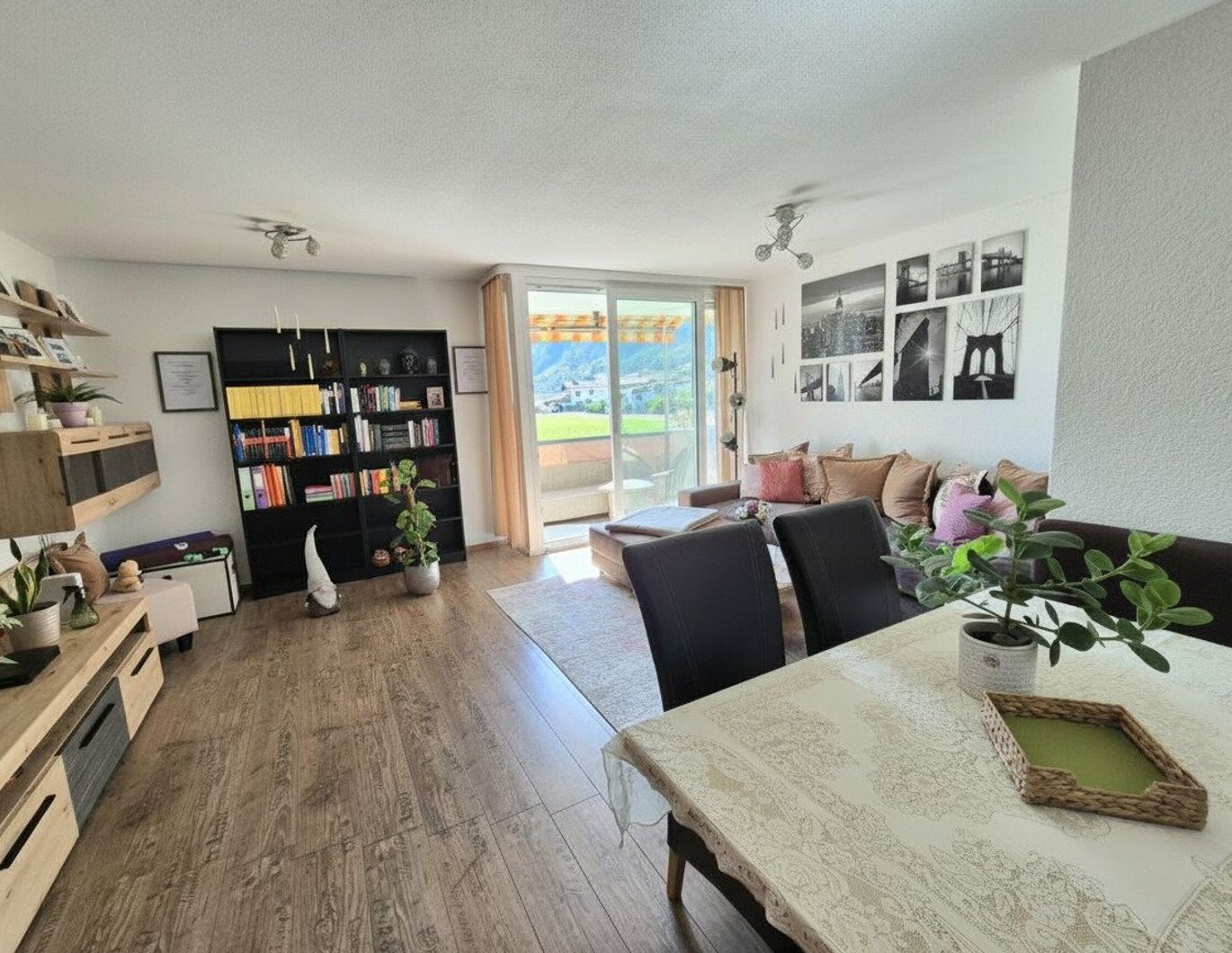 Traumhafte, vollsanierte 3-Zimmer-Wohnung in Jenbach - Sonnenbalkon & Garage inklusive!