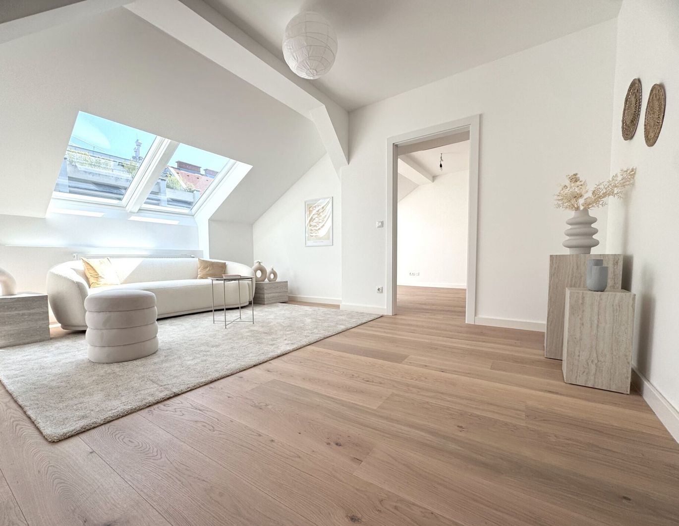 Moderne Dachgeschoßwohnung mit Terrasse - stilvoll saniert & sofort bezugsfertig - Perfekte Raumaufteilung - zu kaufen in 1030 Wien