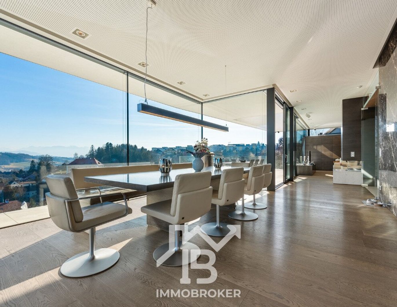 Moderne Architekten-Villa mit Panoramablick