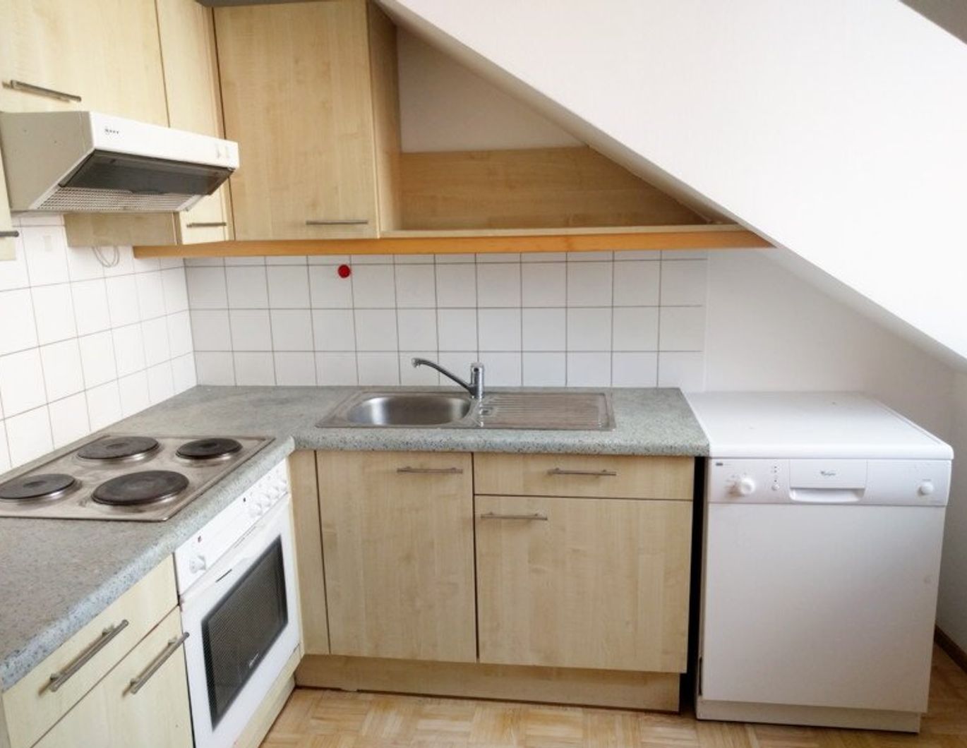 2 Zimmer Wohnung Grabenstraße, provisionsfrei