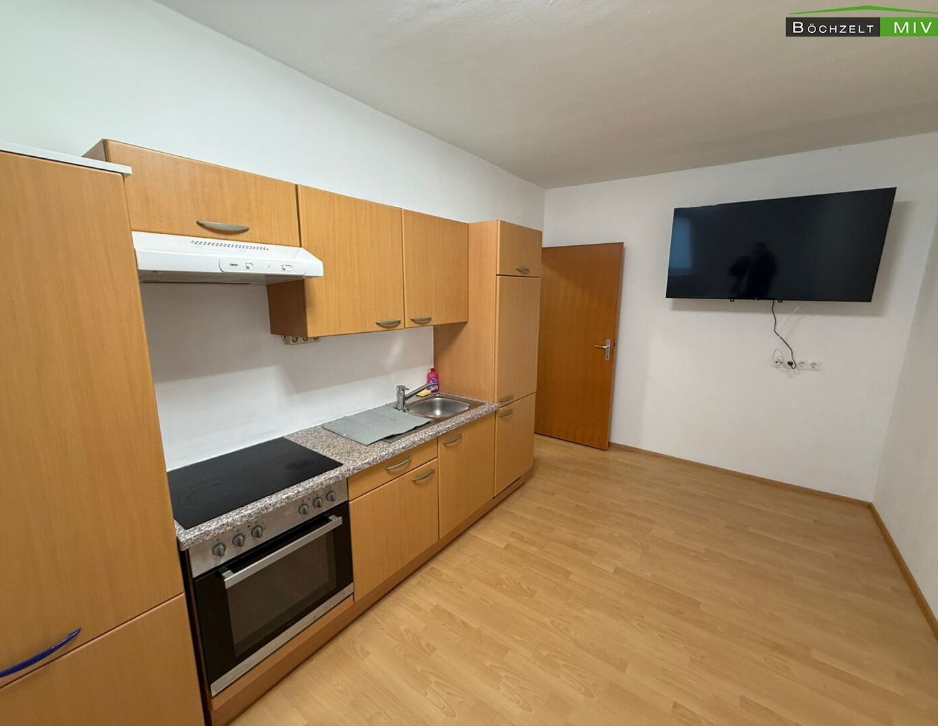 Einraumwohnung mit möblierter Küchenzeile ++ ruhe Lage, Spielberg ++