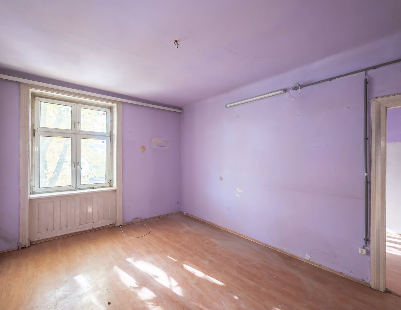 ++Fasangarten++ Altbau mit Potenzial - 2 Zimmer zum Sanieren