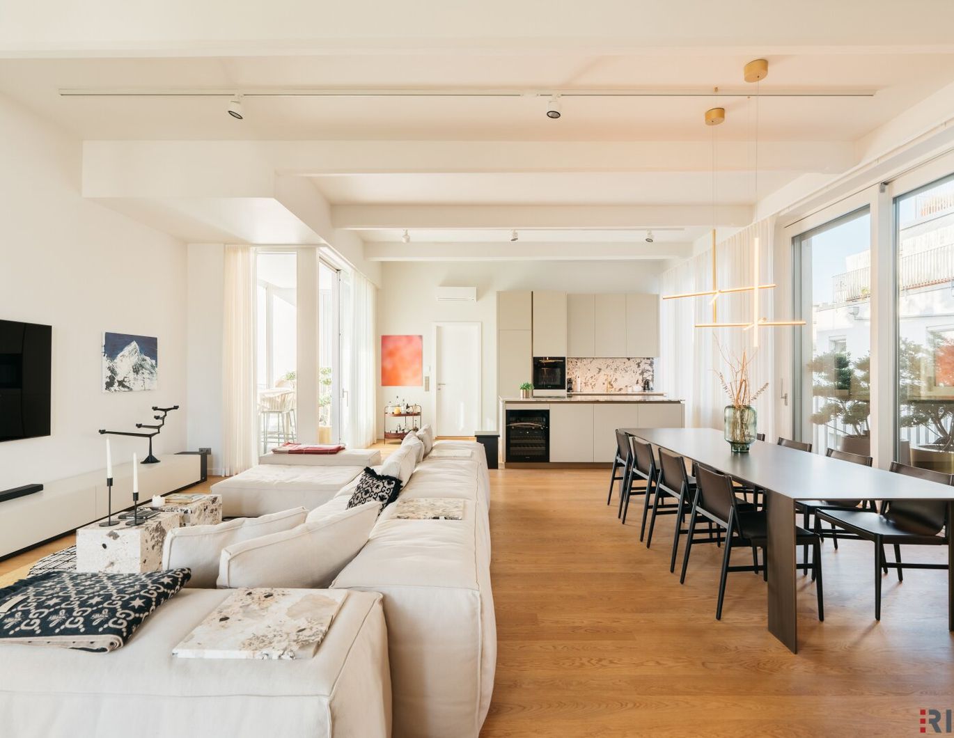 SEIDENGASSE meets NEW YORK - außergewöhnliches Designer-Loft mit Balkon und Loggia sowie 2x Tiefgaragenplätze im Haus