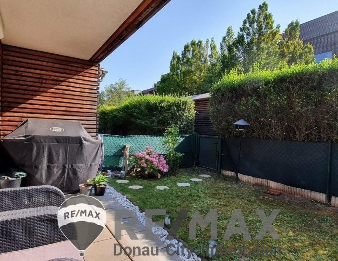 Gartenoase - 3-Zimmer-Wohnung in Breitenlee mit Parkplatz