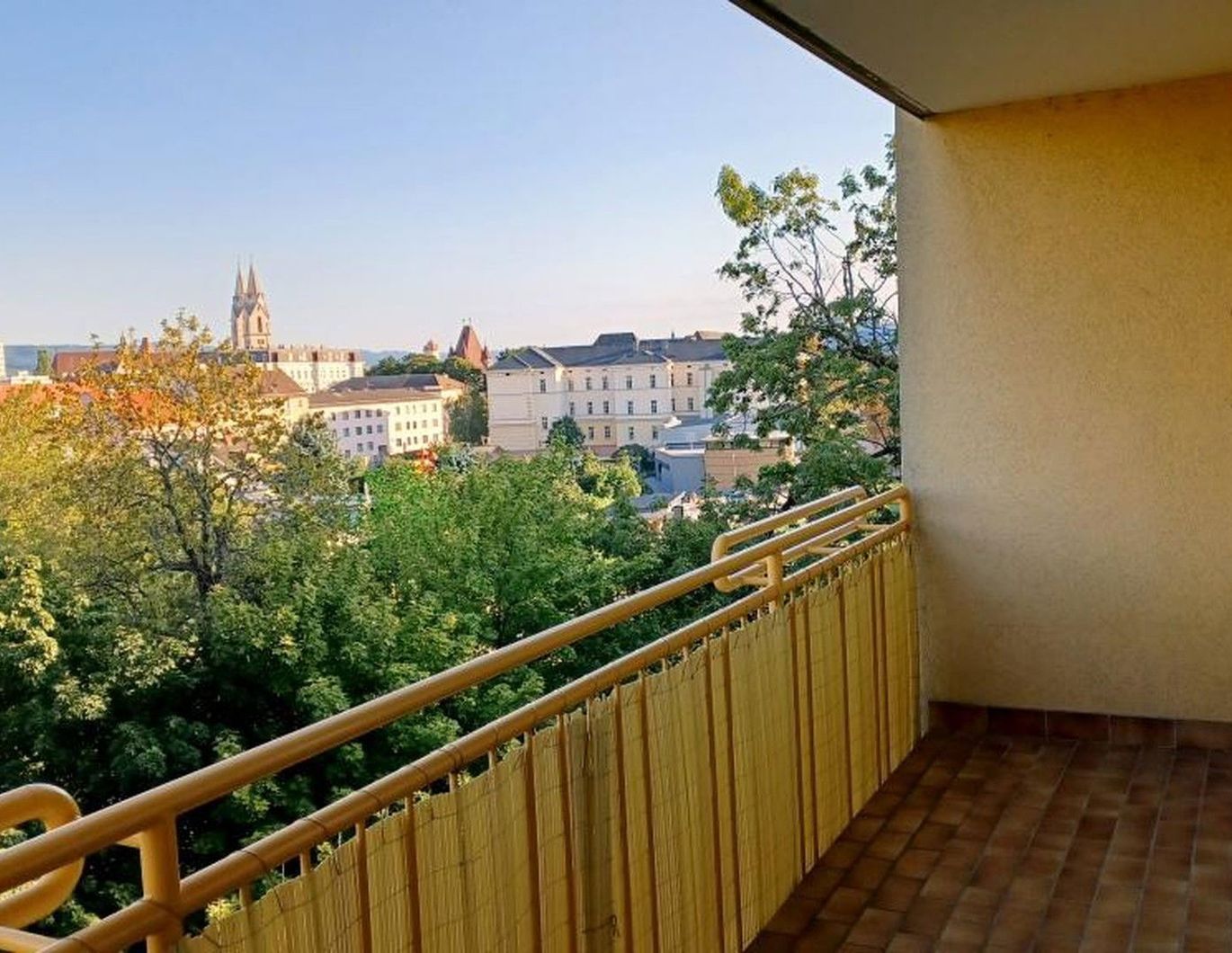 Helle 3 Zimmerwohnung Top Lage