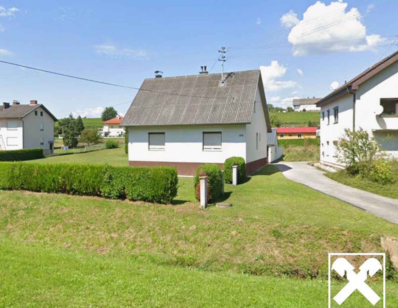 Einfamilienhaus mit Grünblick & großem Grundstück