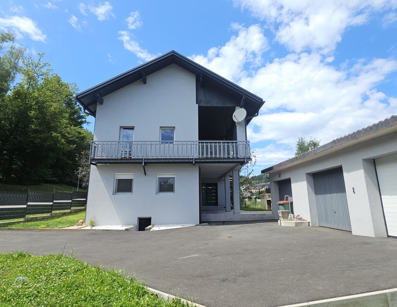 Einfamiliehaus oder 2- Familienhaus mit 2 Wohneinheiten und 810m² Grund am Fuße des Gedersberg/ Seiersberg