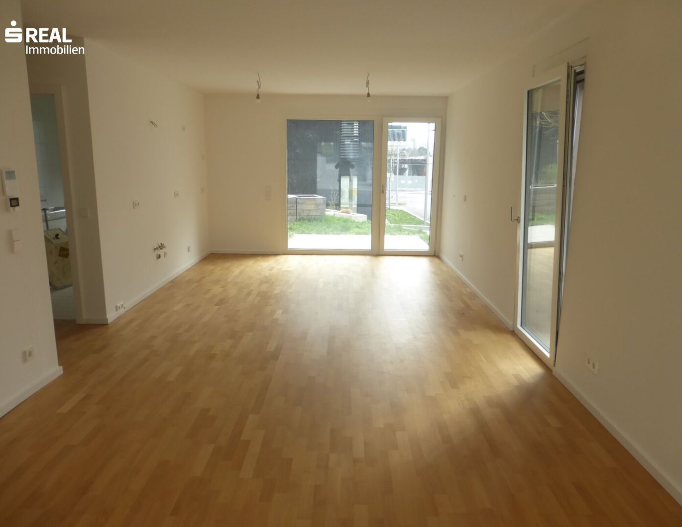 Tolle Erdgeschoßwohnung mit Terrasse und Garten- Bezugsfertig - Provisionsfrei