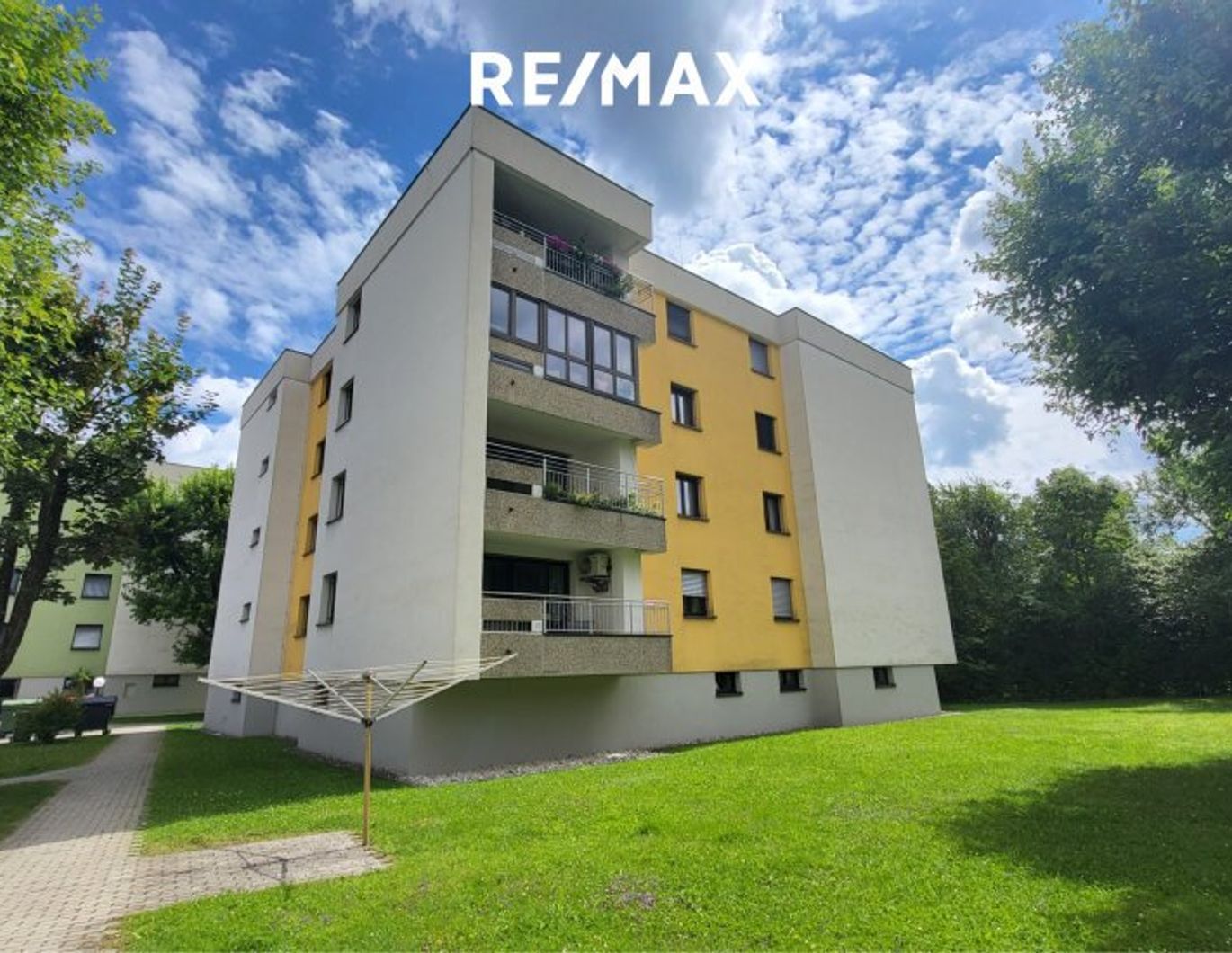 Gepflegte 2- Zimmer Wohnung in Vöcklabruck möbliert mit Loggia zu kaufen!