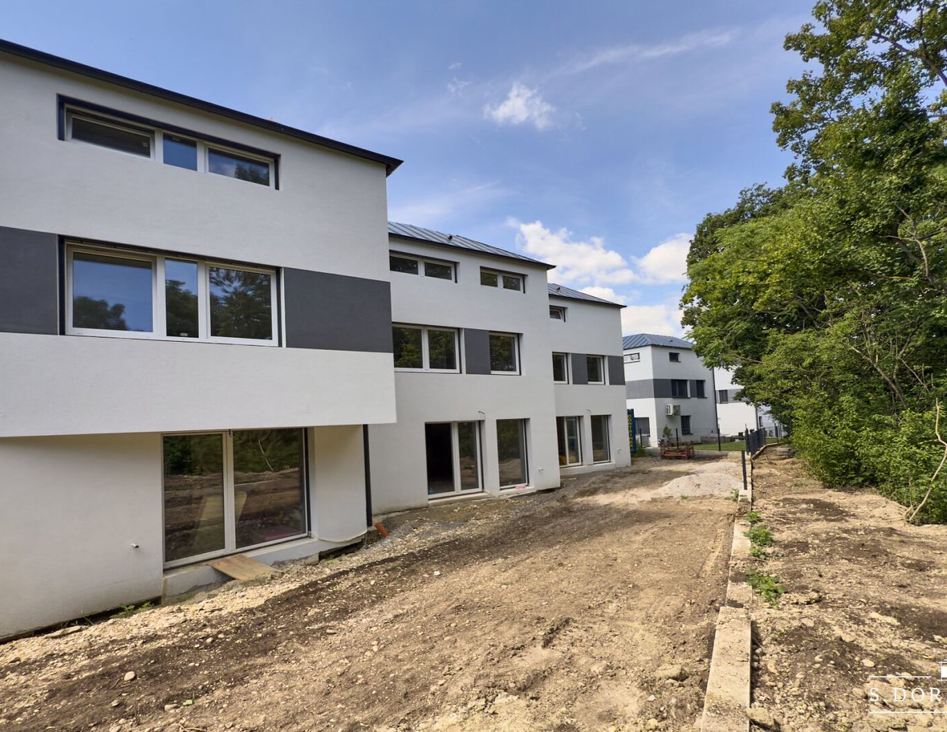 NEU! ++ ZIEGELMASSIV ++ 12 REIHENHÄUSER ++ 2 PKW-STELLPLÄTZE PRO HAUS ++ GARTEN & TERRASSE ++ BELAGSFERTIG ++ FISCHAMEND ++