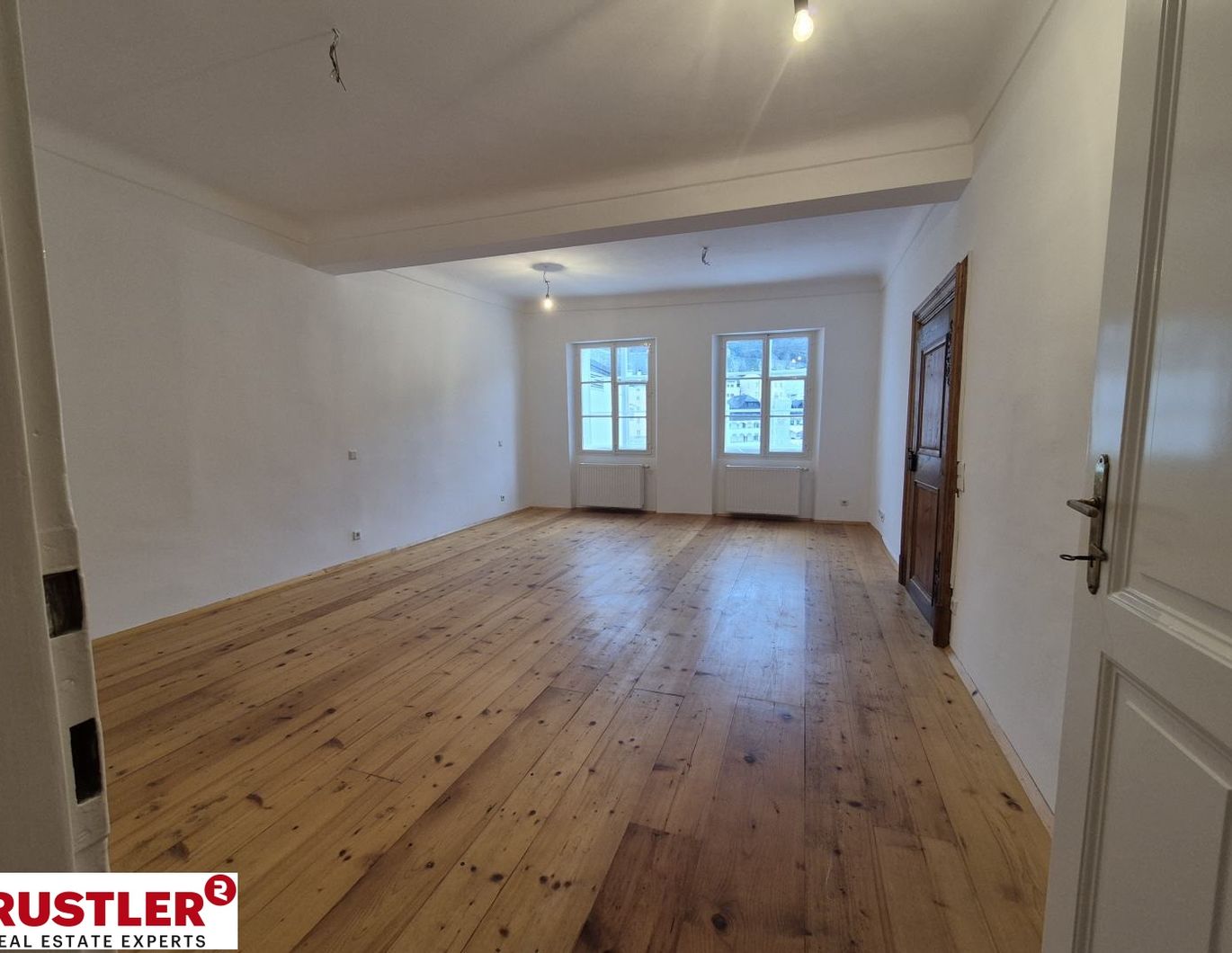 WUNDERSCHÖNE 99 qm WOHNUNG IN DER SALZBURGER ALTSTADT