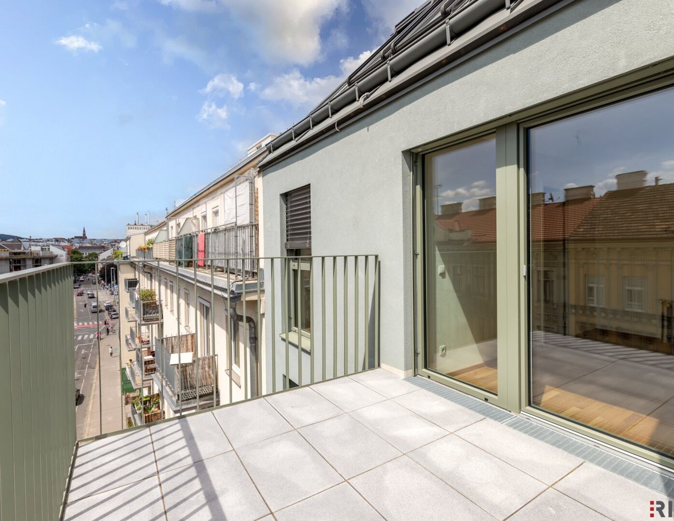 ERSTBEZUG | 2-Zimmer Neubau mit ca. 7 m² BALKON/TERRASSE | Fernwärme | TG-Stellplatz optional | Nachhaltiges Wohnbauprojekt