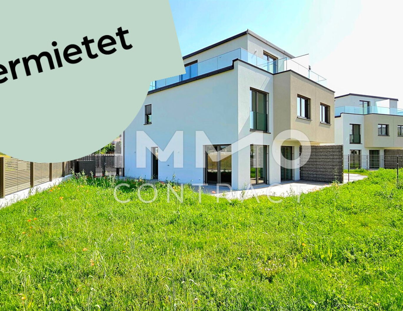 Mietkauf: Exklusive große Doppelhaushälfte auf Eckgrundstück - Modern - Lichtdurchflutet