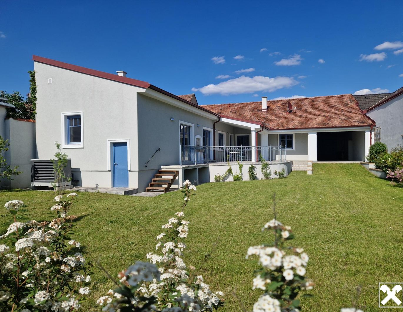 LANDSITZ AUF HÖCHSTEM NIVEAU