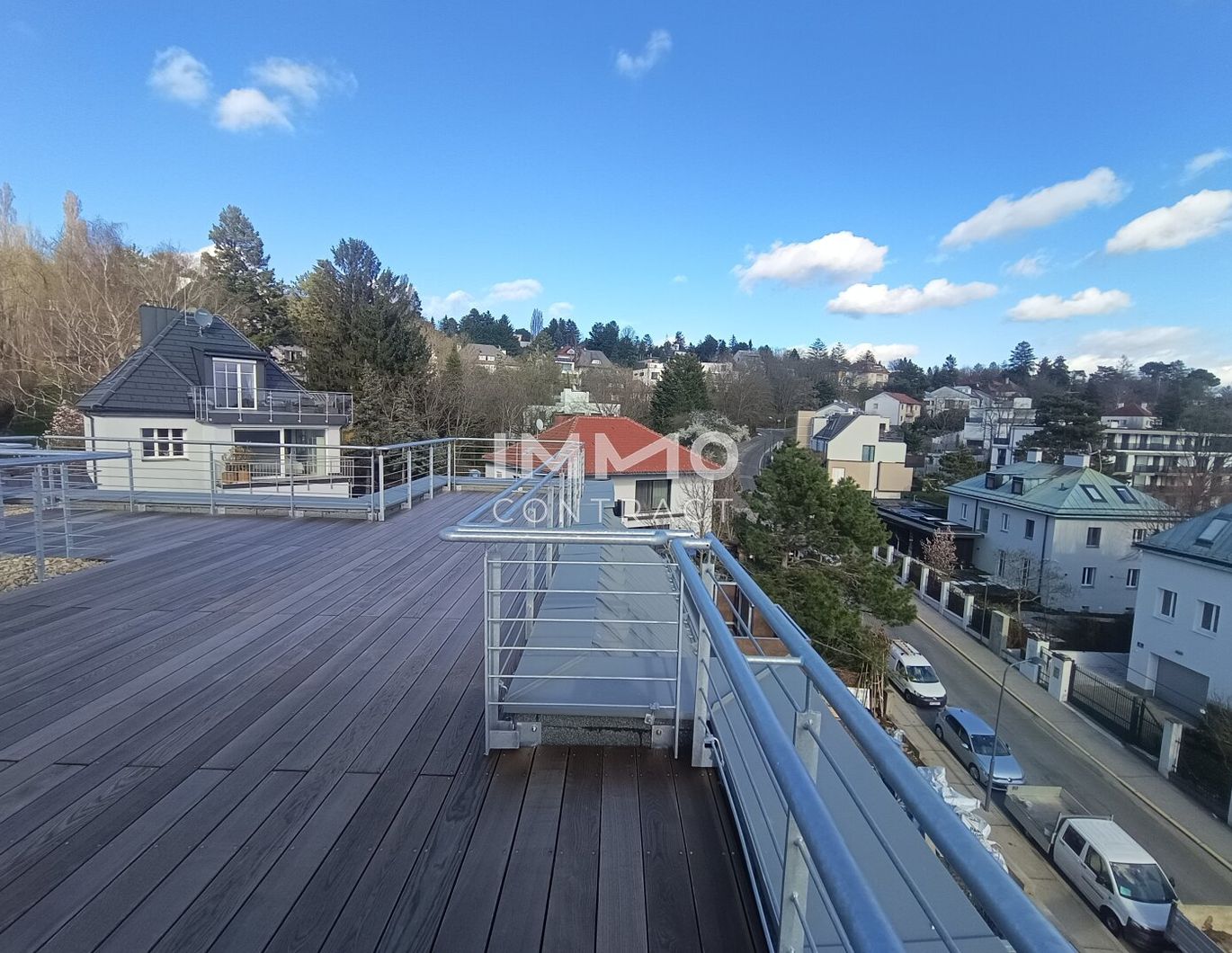 Provisionsfrei. Wunderschöne Dachterrassenwohnung, neuerbaut. Toller Ausblick