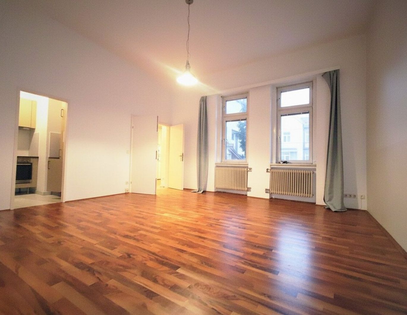 UNBEFRISTET: 2-Zimmer-Wohnung mit separater Küche - Bezug ab FEBRUAR 2026!