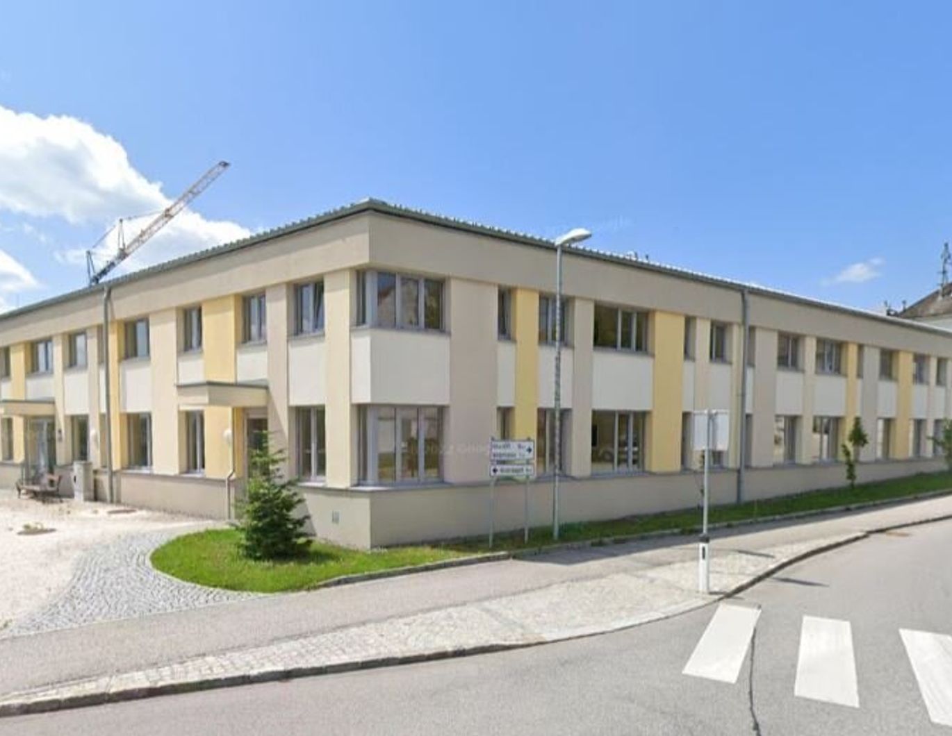 2 ZIMMER WOHNUNG IN HOFKIRCHEN MIT BALKON