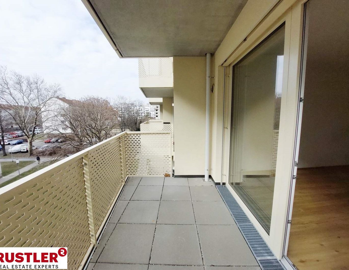 Gemütliche und moderne 2-Zimmer-Wohnung mit Balkon