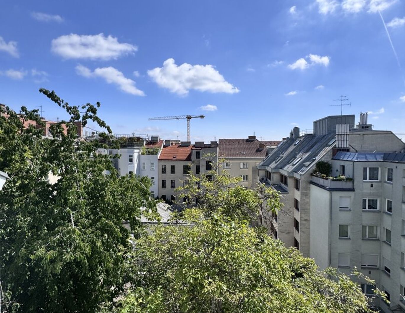 2-Zimmerwohnung - Möglichkeit für einen Balkonanbau und mit 50m² Garten im ruhigen Innenhof