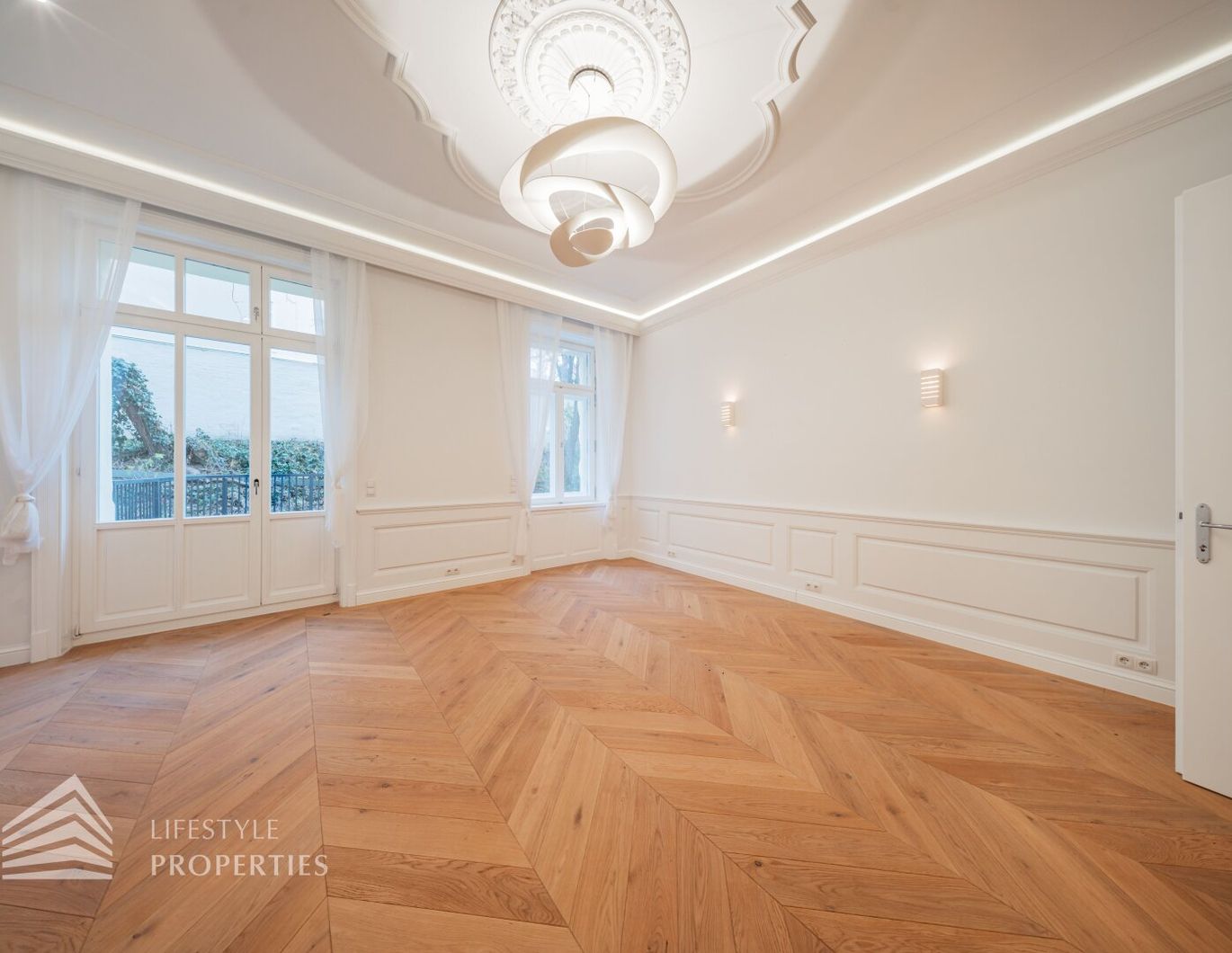 Wunderschöne 4-Zimmer-Wohnung mit Garten und Terrasse