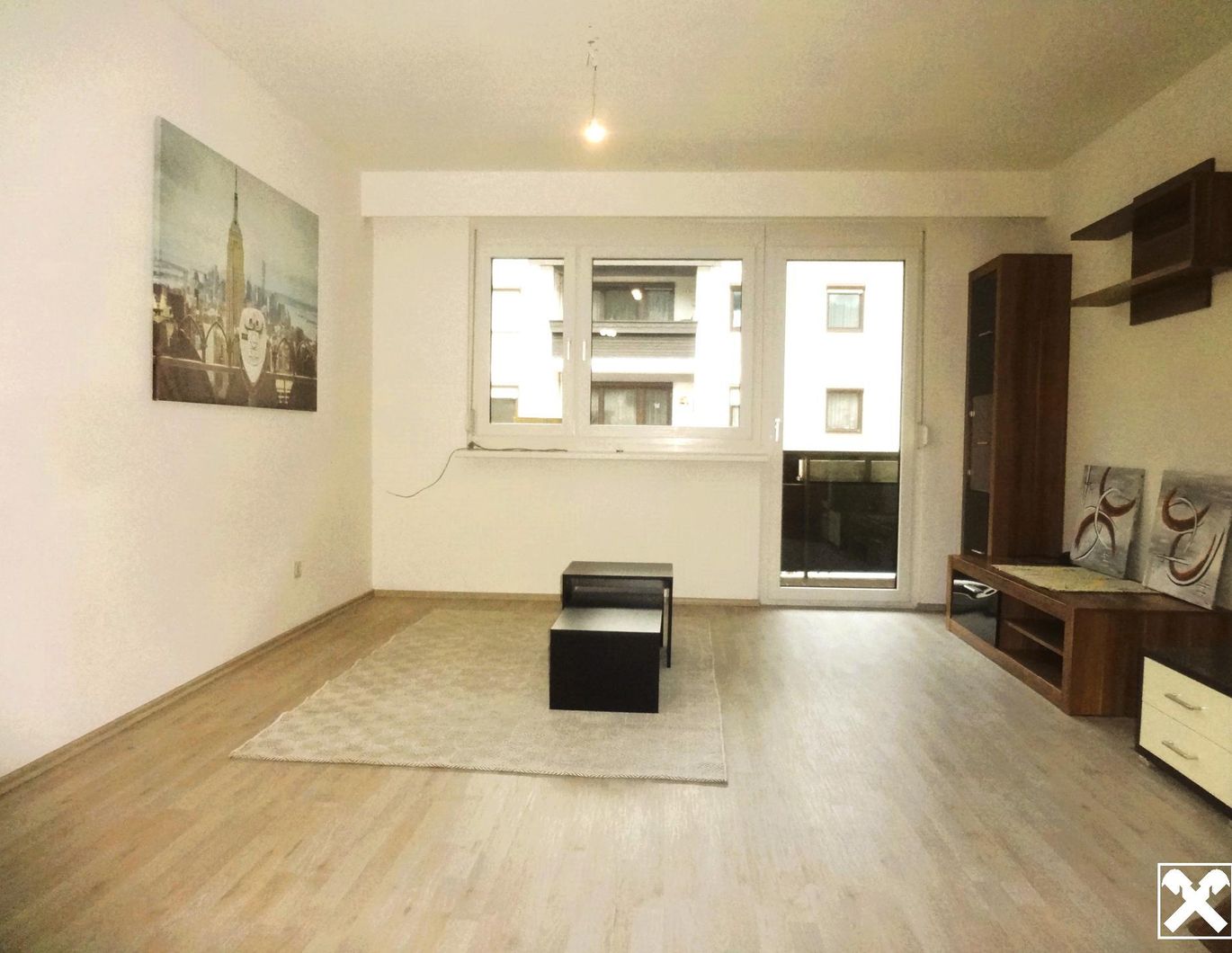 MIETE - HELLE DREIZIMMERWOHUNG IN RUHIGER LAGE!