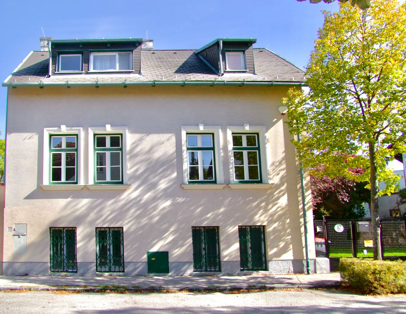 Jahrhundertwende-Juwel - Ideal für Familien - Toplage in Baden bei Wien