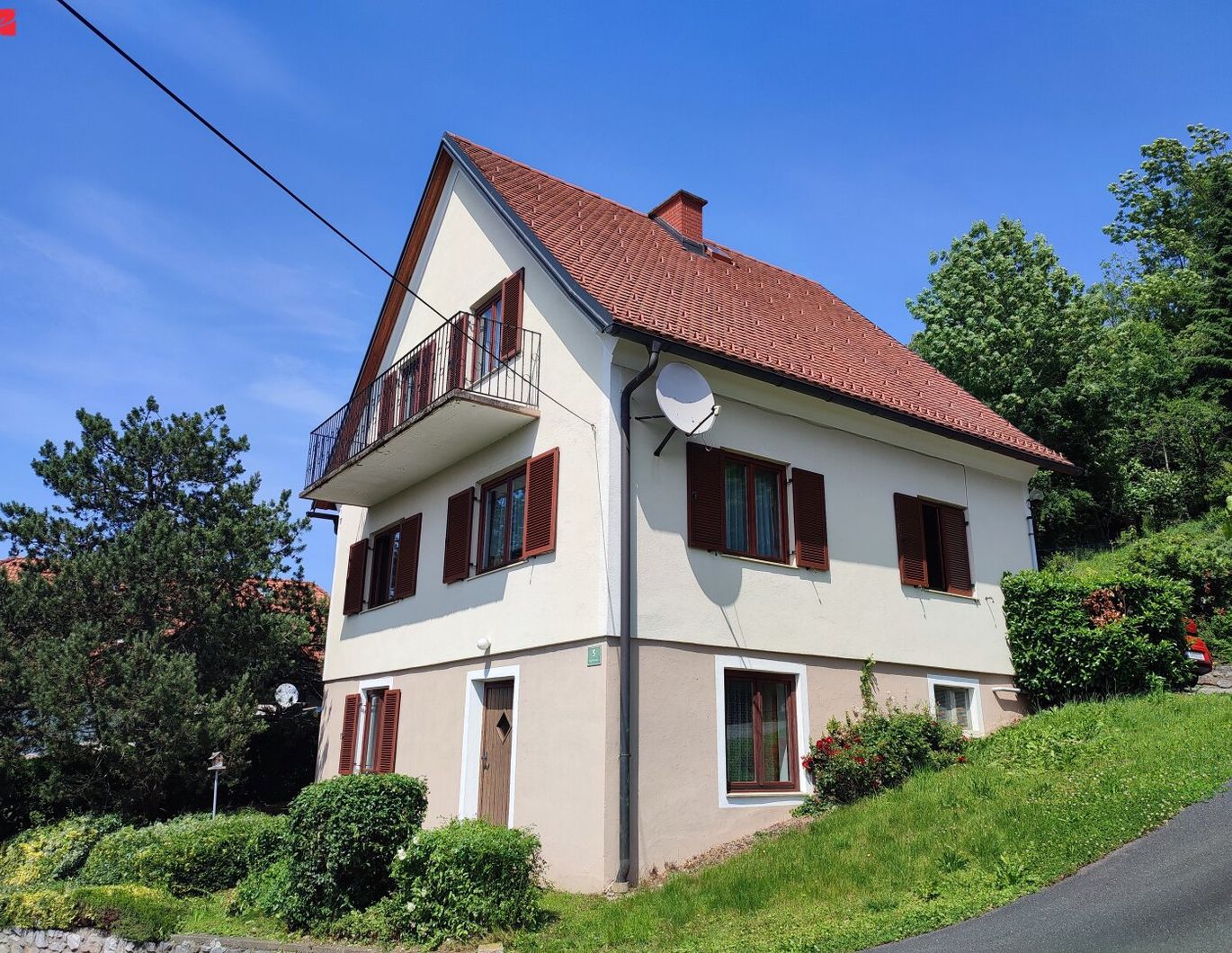 Ausbaufähiges Haus in ruhiger Aussichtslage!