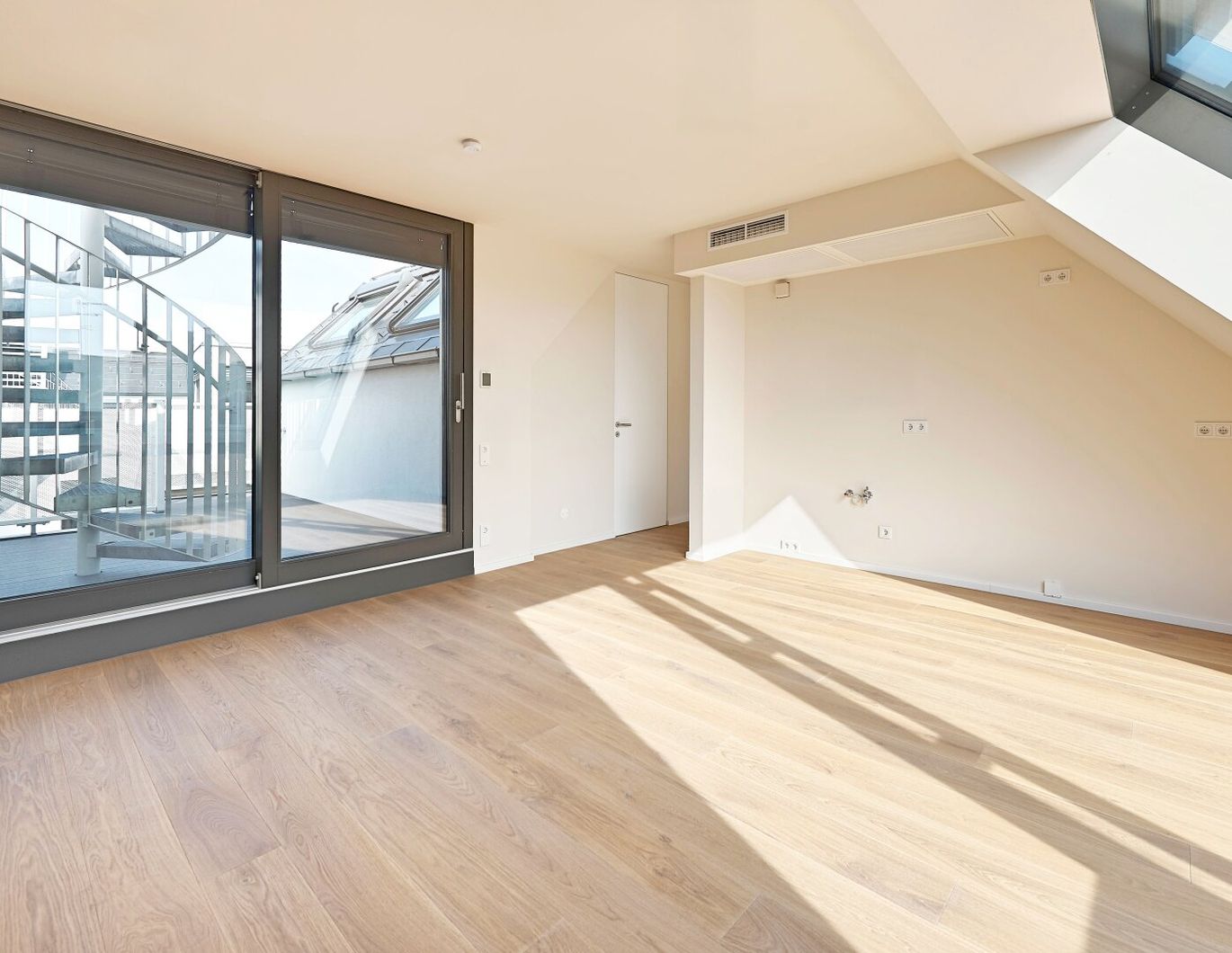 ESSENZ NO. 1 - Die neue Avantgarde des Wohnens - Traumhafte 3-Zimmer-Wohnung mit Dachterrasse