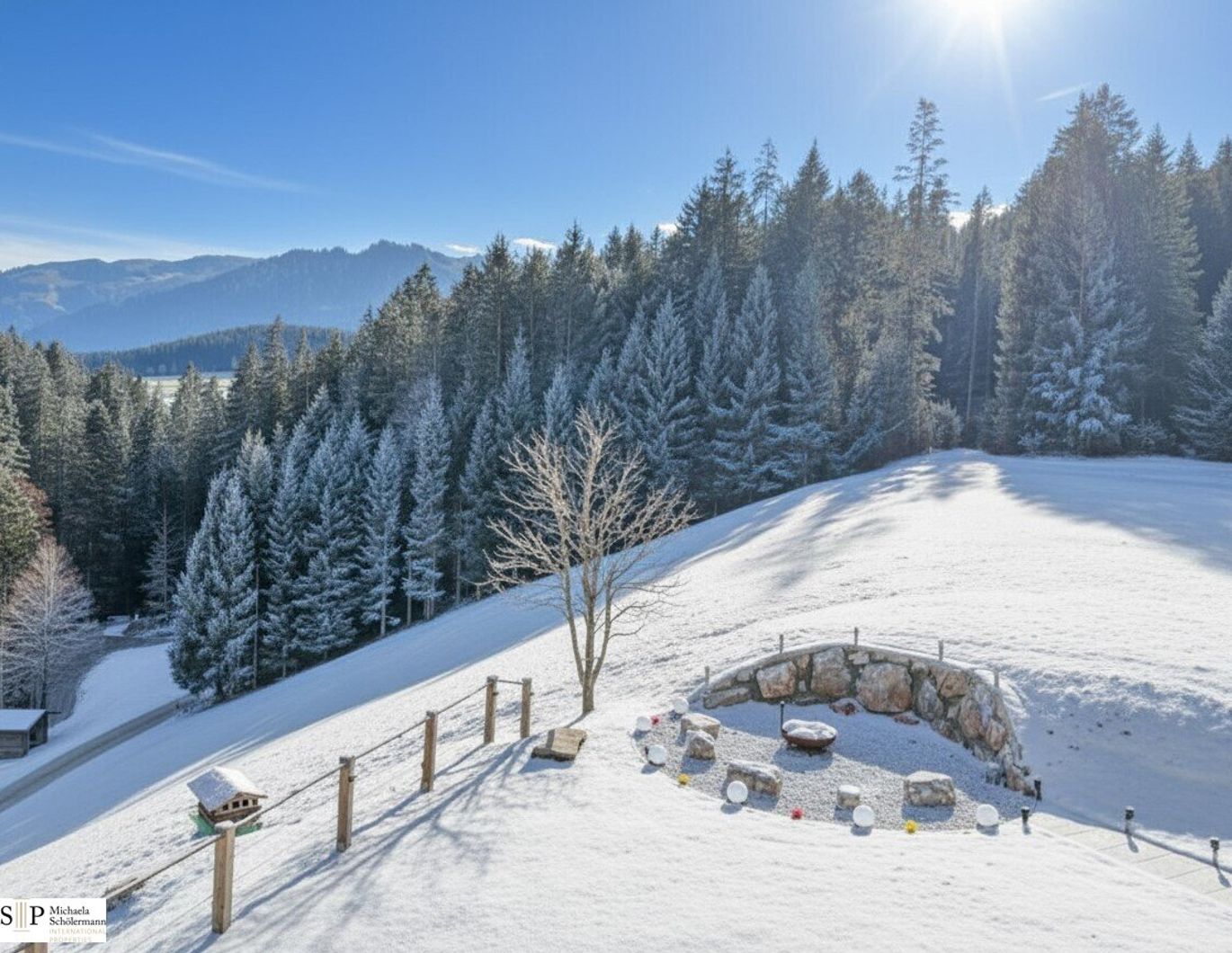 Kitzbühel: Schöne, neuwertige Mietwohnung mit großer Sonnenterrasse in absoluter Natur-Ruhelage