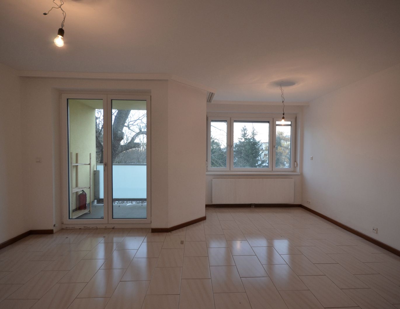 Helle 4-Zimmer-Wohnung | Loggia | Blick ins Grüne | Garage | Nähe Lainzer Tiergarten und Hütteldorf