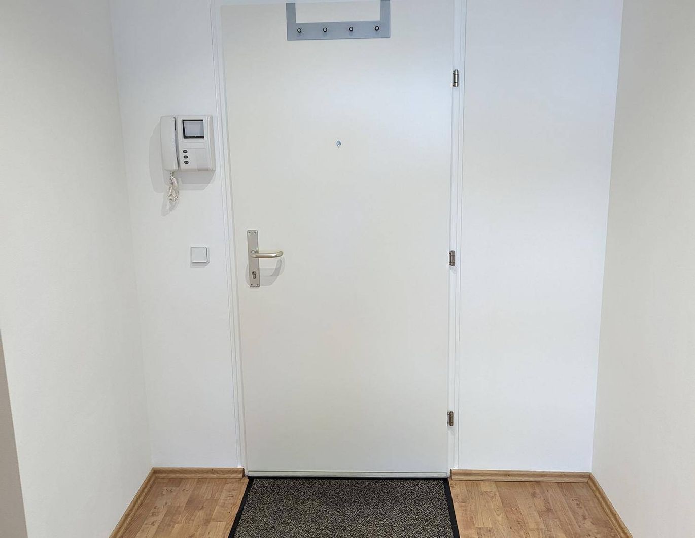 Provisionsfrei - Top Lage 3 Zimmer Wohnung, Teilmöbliert, Einbauküche, Klima, Whirlpool - Nähe U3