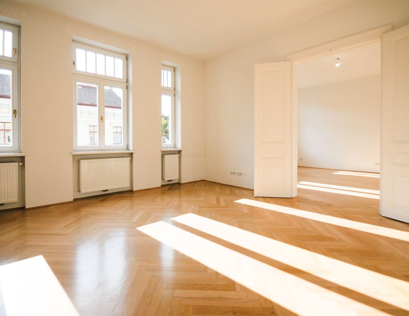 1190 WIEN -TRAUMHAFTER 2-ZIMMER-ALTBAU ZUM VERLIEBEN