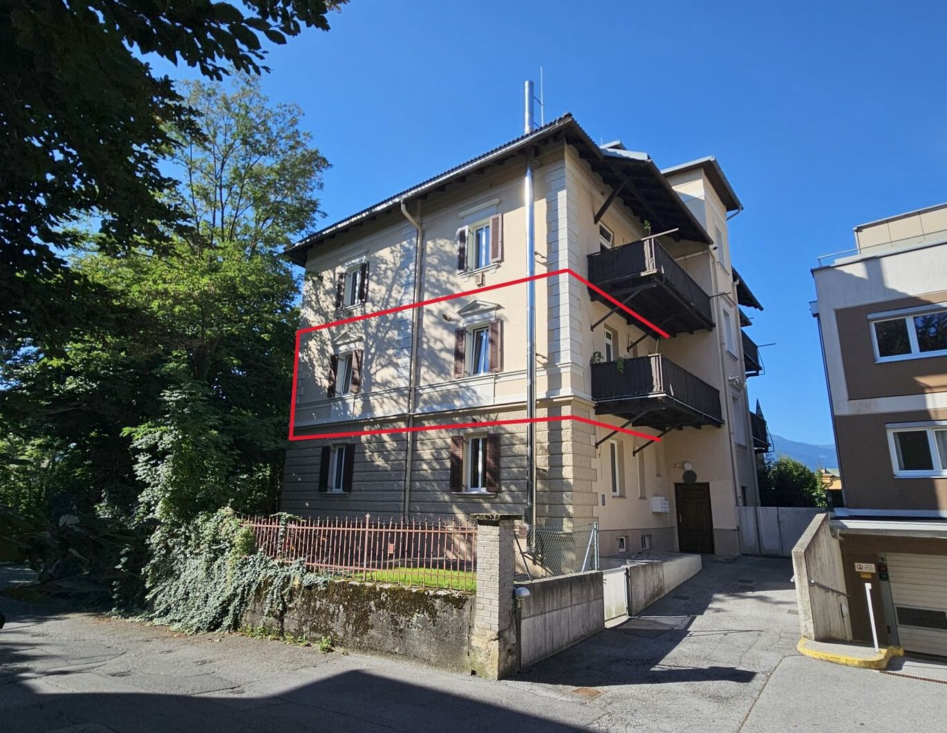 Hötting - Bestlage, 2 -Zimmer Altbauwohnung, guter Zustand mit einem TG-Platz