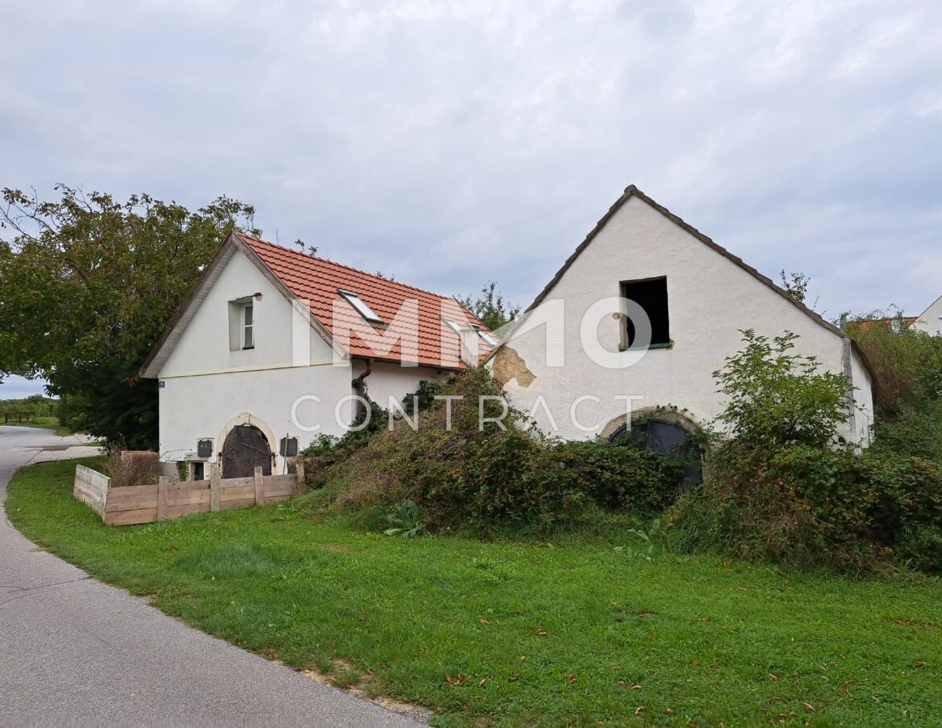 Historisches Kellerstöckl mit Seeblick und Wohneinheit