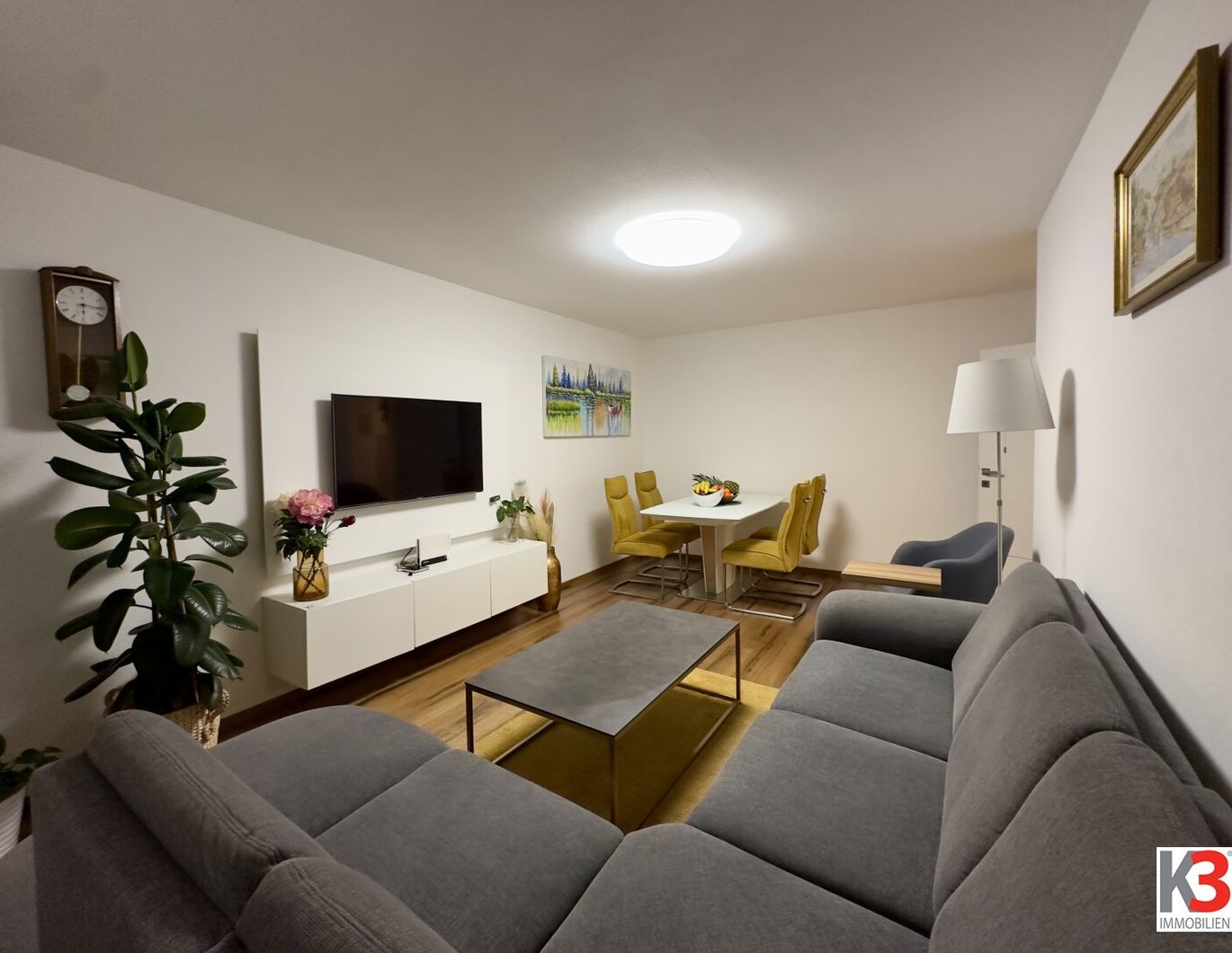 K3 - sanierte 3 Zimmer Wohnung mit eigener Tiefgarage