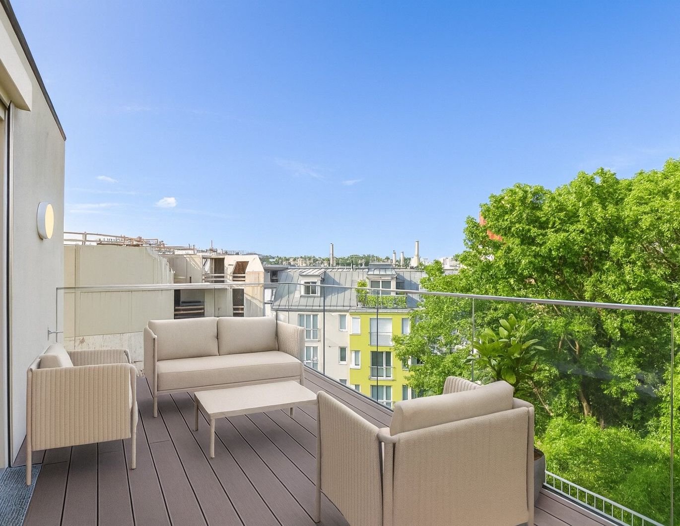 ERSTBEZUG | Exklusives 4-Zimmer-Penthouse mit zwei Terrassen und zwei Bädern