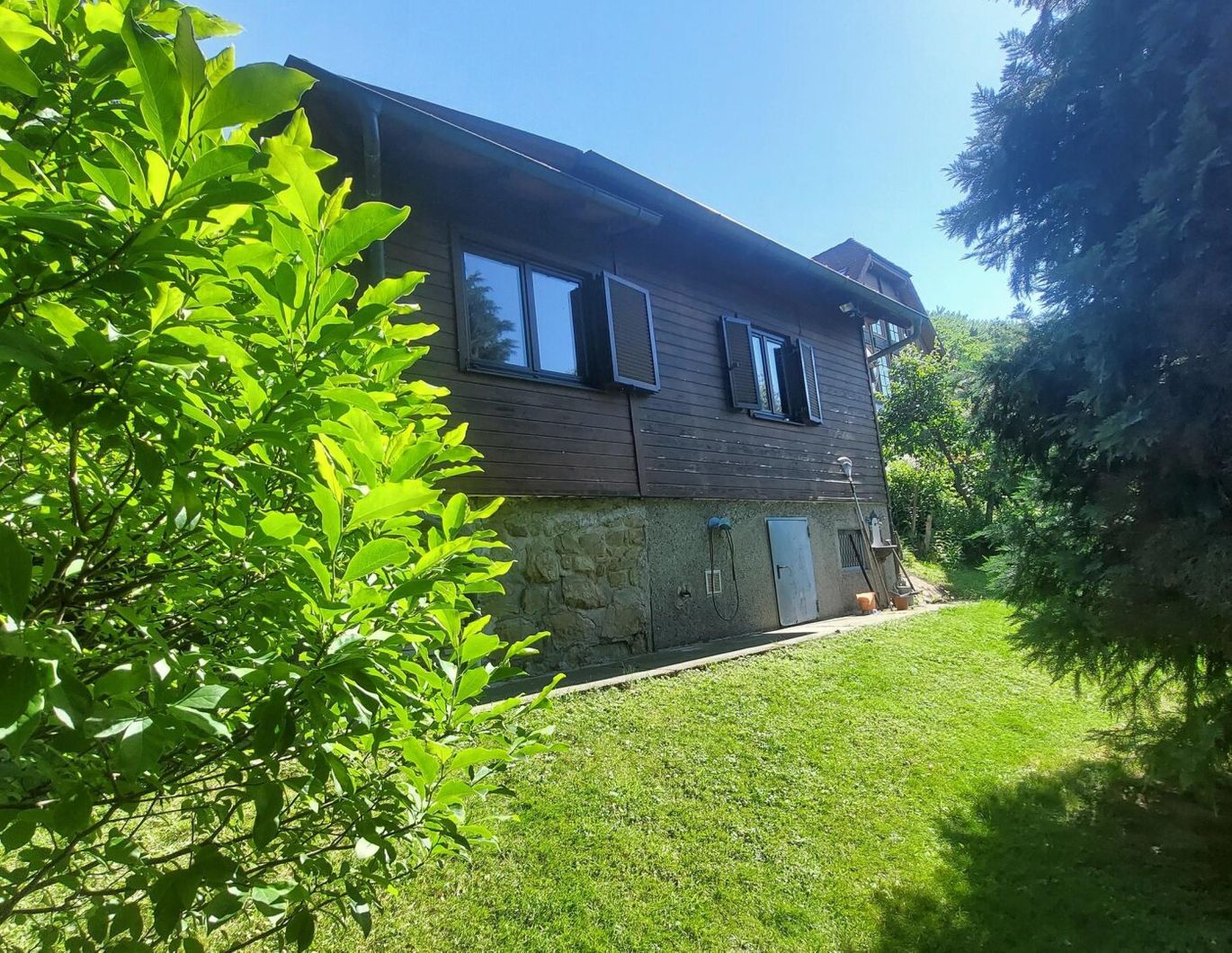 Holzhaus mit Ausbaupotenzial in Eichgraben!